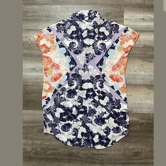 Maeve multicolor floral collared batwing tunic top - Picture 2 of 6